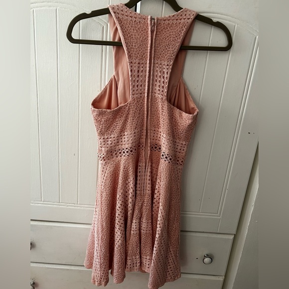 EUC City Studio Blush Lace Sleeveless Dress w/Asymmetrical Neckline, Lined - Picture 7 of 14